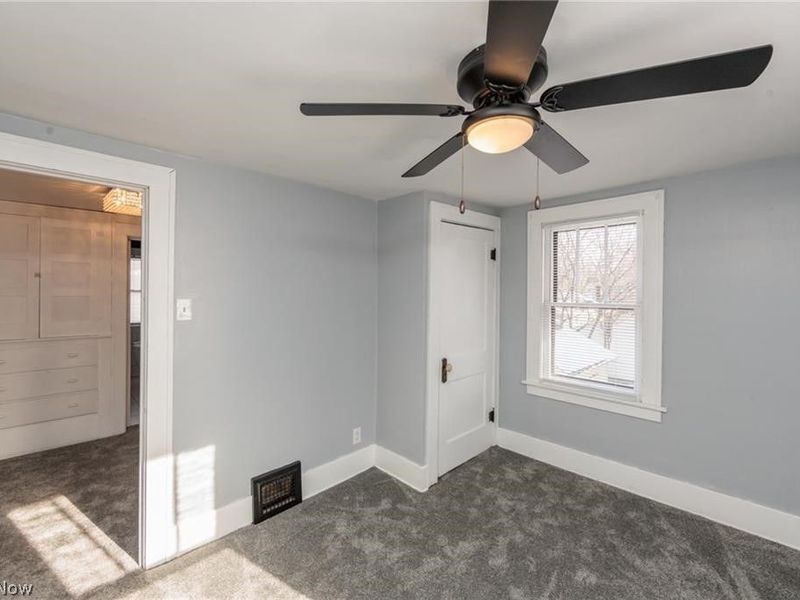 261 Madison Avenue , Akron, OH 44320 Photo 26