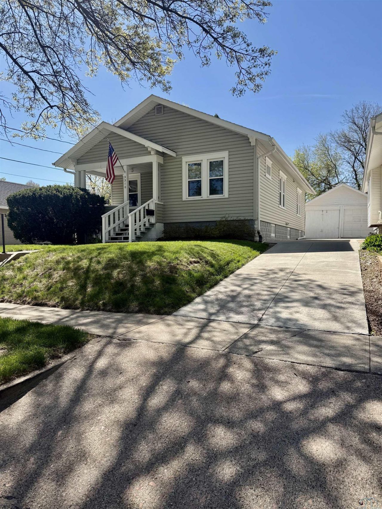 3310 Ridge Ave, Sioux City, IA 51106 Main Photo