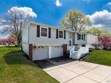 49 Paul Drive, Amherst, NY 14228