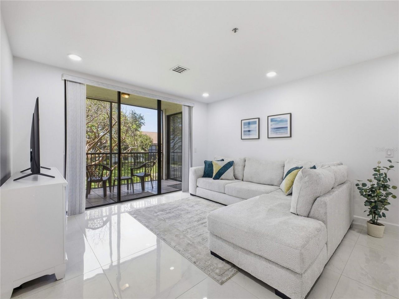 5157 Floria Way , Unit J, Boynton Beach, FL 33437 Photo