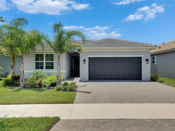 4915 SIENNA ISLES AVENUE , WIMAUMA, FL 33598