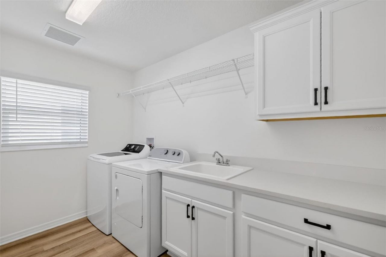 6857 Baysinger Path , The Villages, FL 34762 Photo