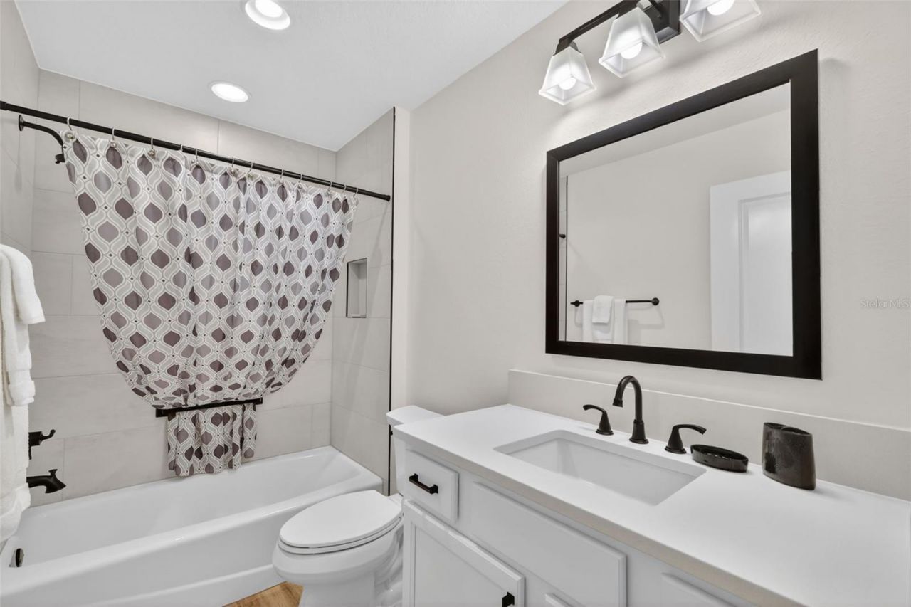 6857 Baysinger Path , The Villages, FL 34762 Photo