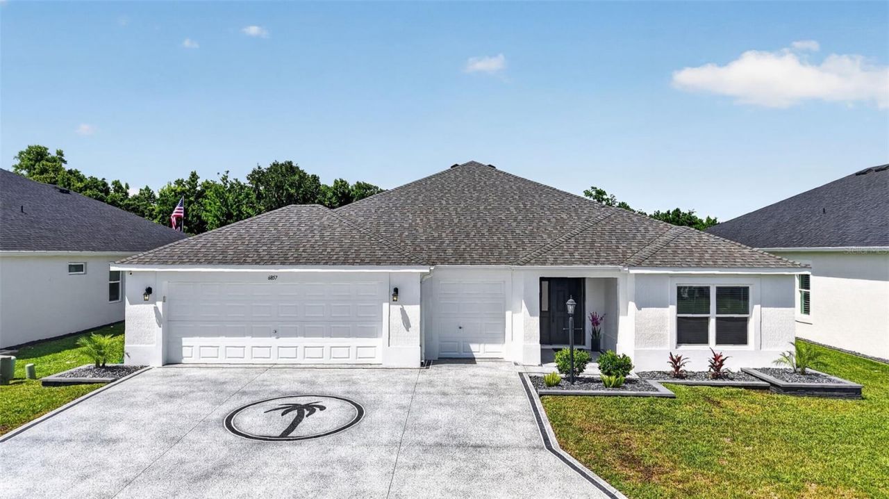 6857 Baysinger Path , The Villages, FL 34762 Photo