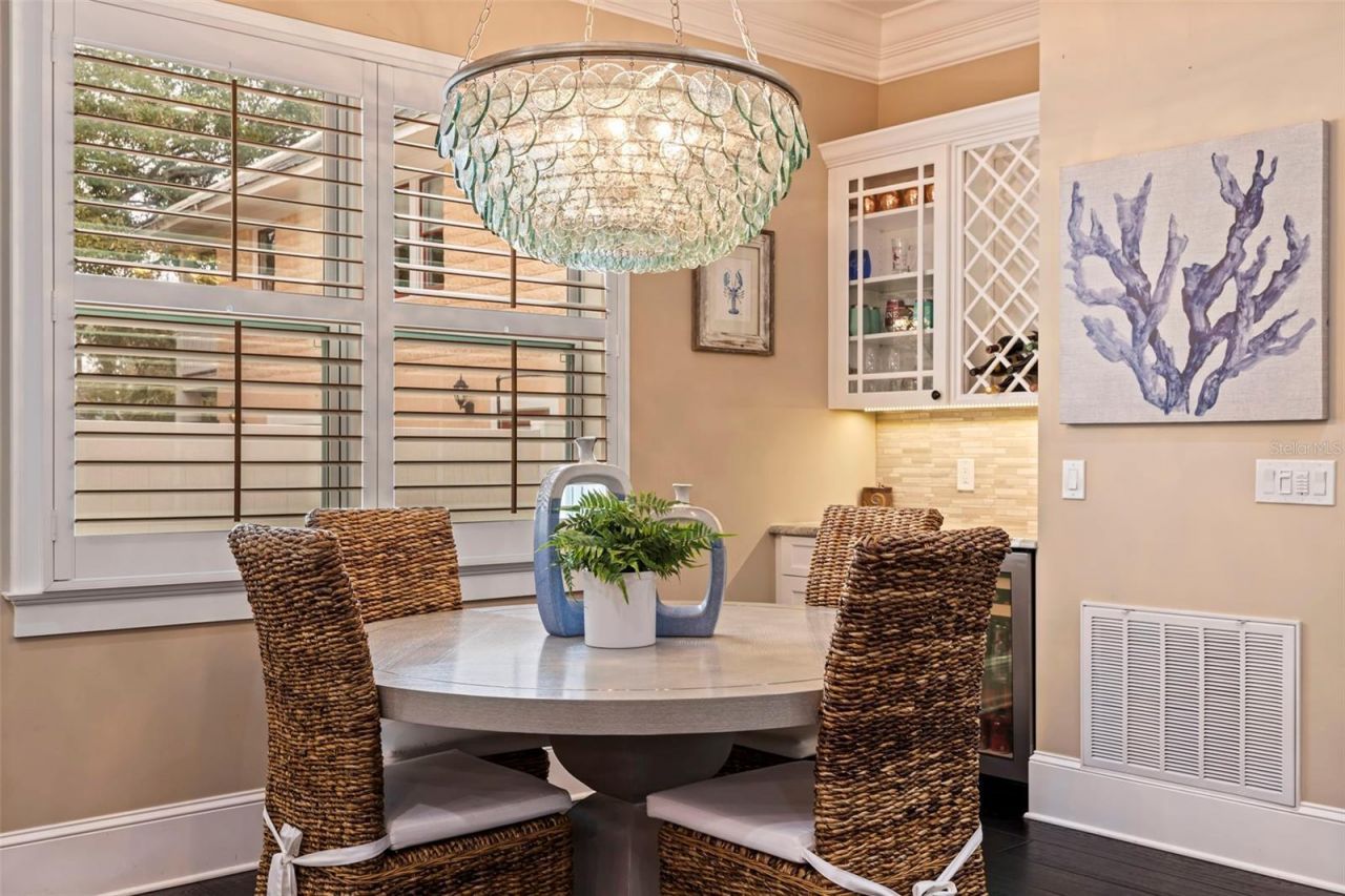 310 8th Avenue N, Saint Petersburg, FL 33701 Photo
