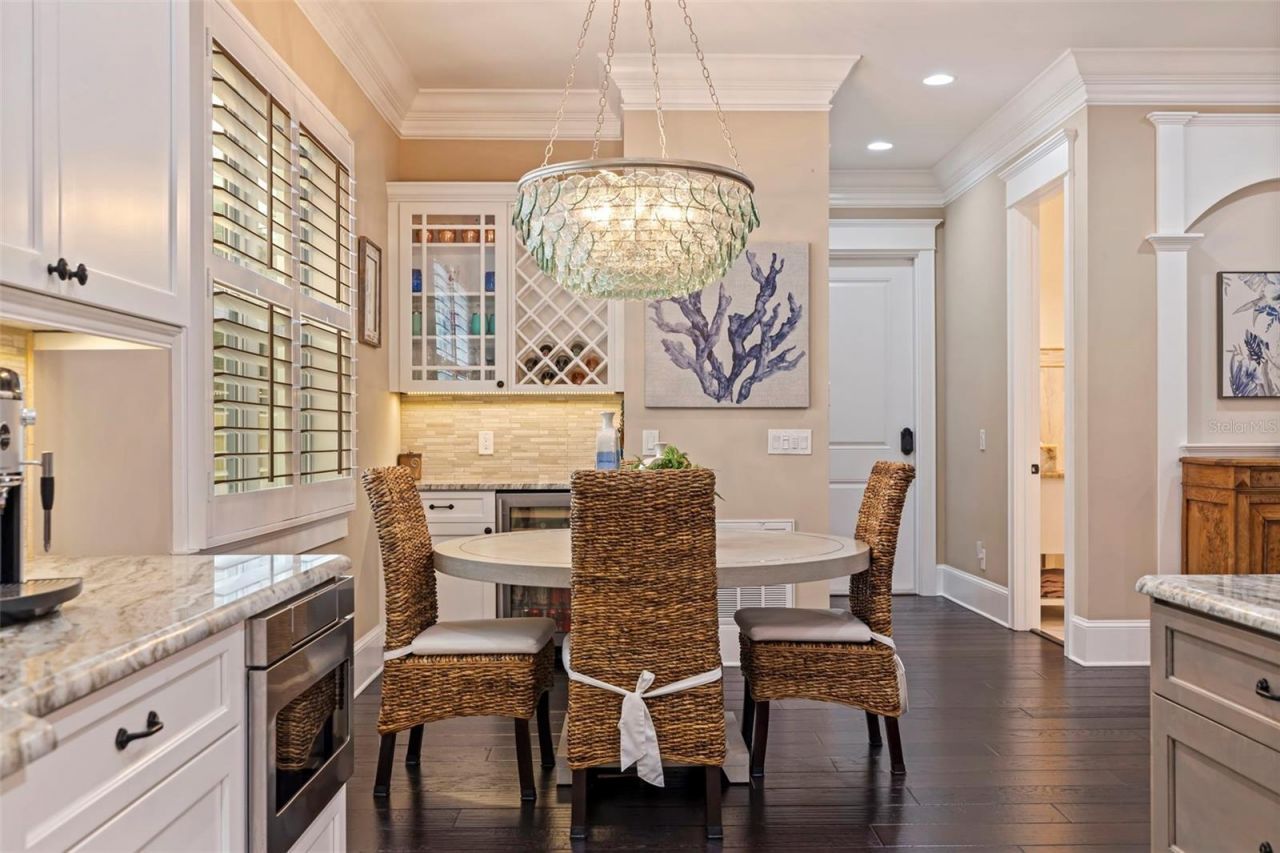 310 8th Avenue N, Saint Petersburg, FL 33701 Photo
