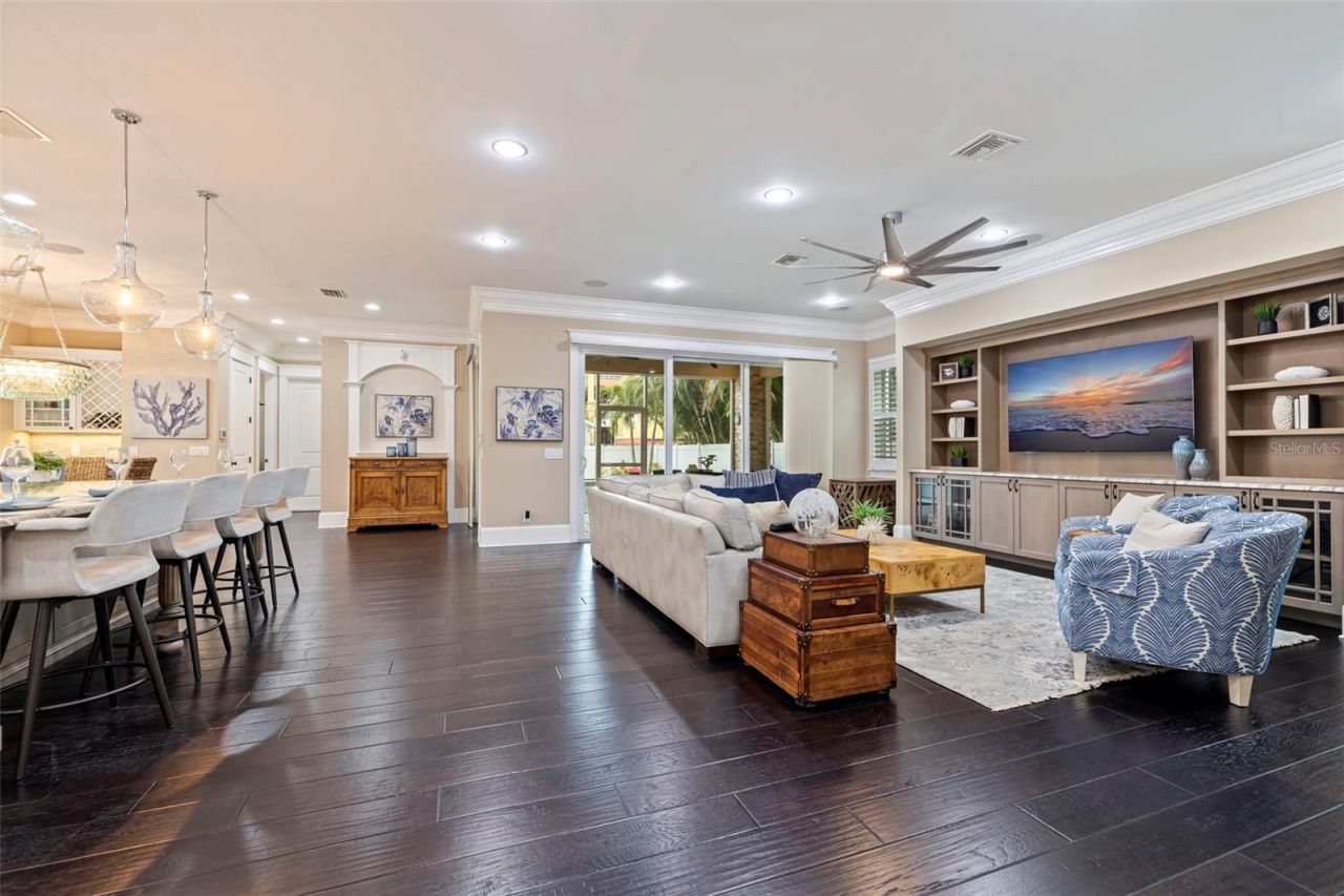 310 8th Avenue N, Saint Petersburg, FL 33701 Photo