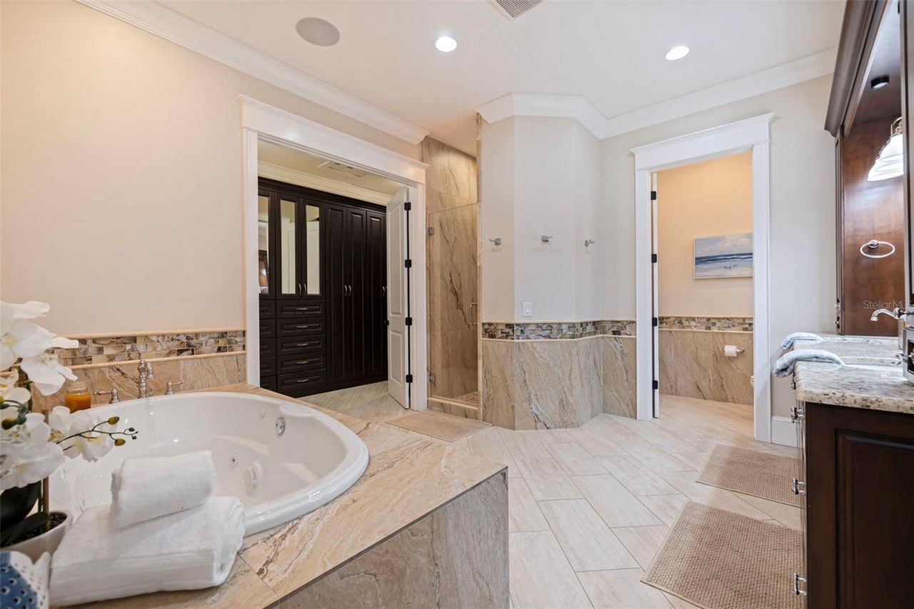 310 8th Avenue N, Saint Petersburg, FL 33701 Photo