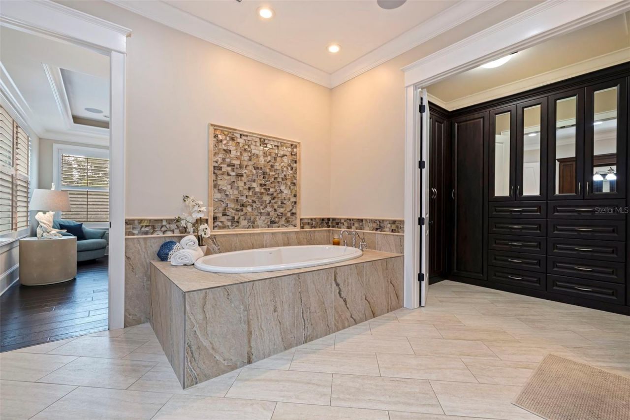310 8th Avenue N, Saint Petersburg, FL 33701 Photo
