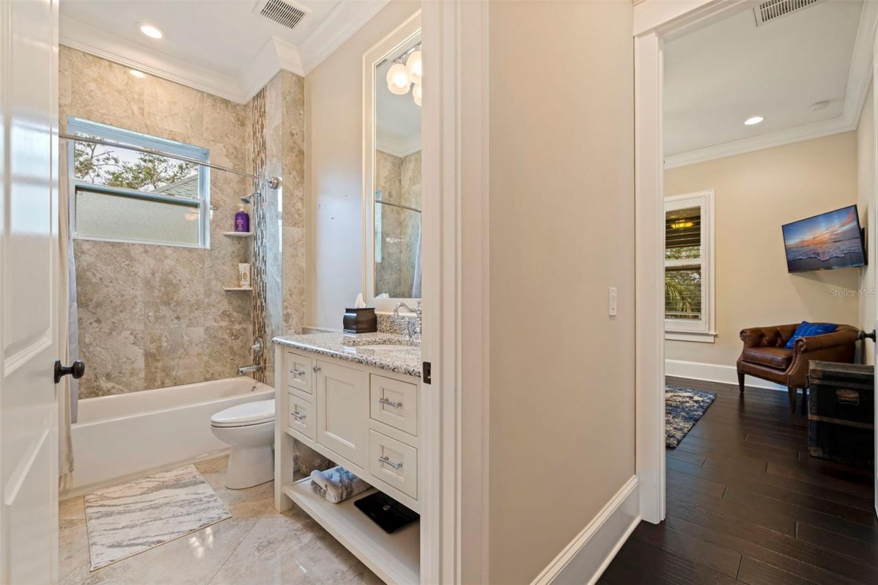 310 8th Avenue N, Saint Petersburg, FL 33701 Photo