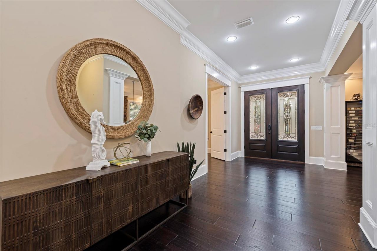 310 8th Avenue N, Saint Petersburg, FL 33701 Photo