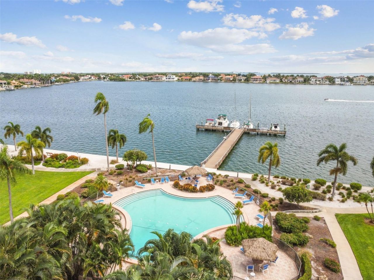 5130 Brittany Drive S, Unit 604, Saint Petersburg, FL 33715 Photo