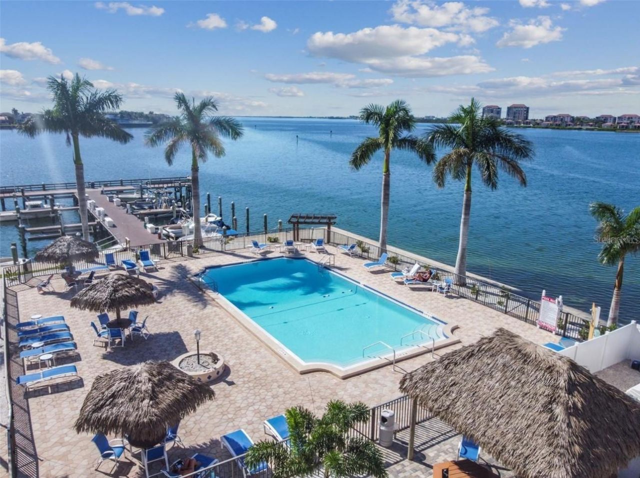 5130 Brittany Drive S, Unit 604, Saint Petersburg, FL 33715 Photo