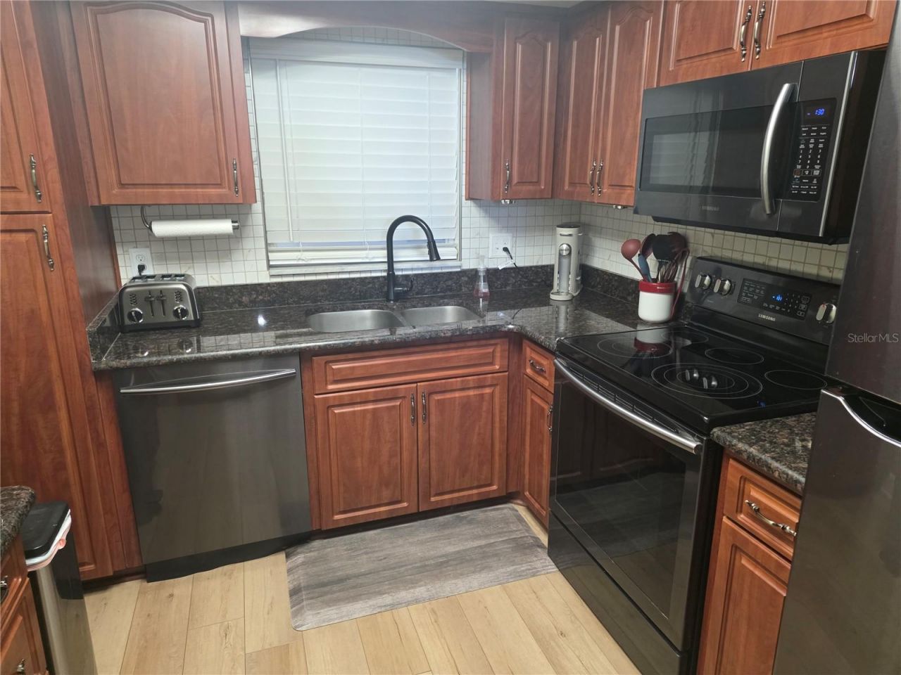5130 Brittany Drive S, Unit 604, Saint Petersburg, FL 33715 Photo