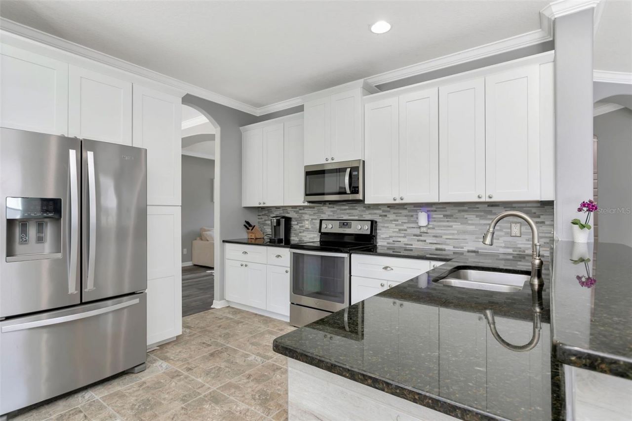 3010 42nd Avenue E, Bradenton, FL 34208 Photo