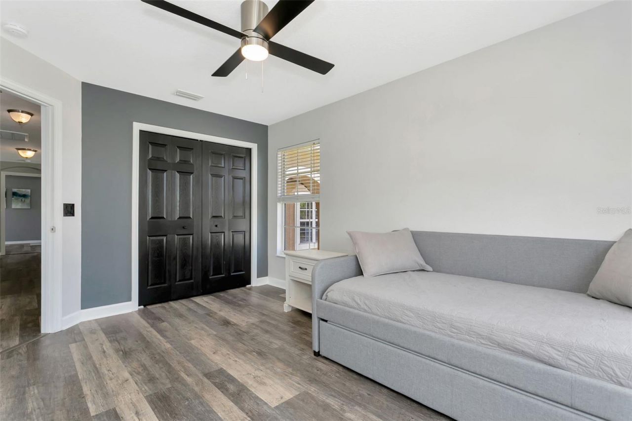 3010 42nd Avenue E, Bradenton, FL 34208 Photo