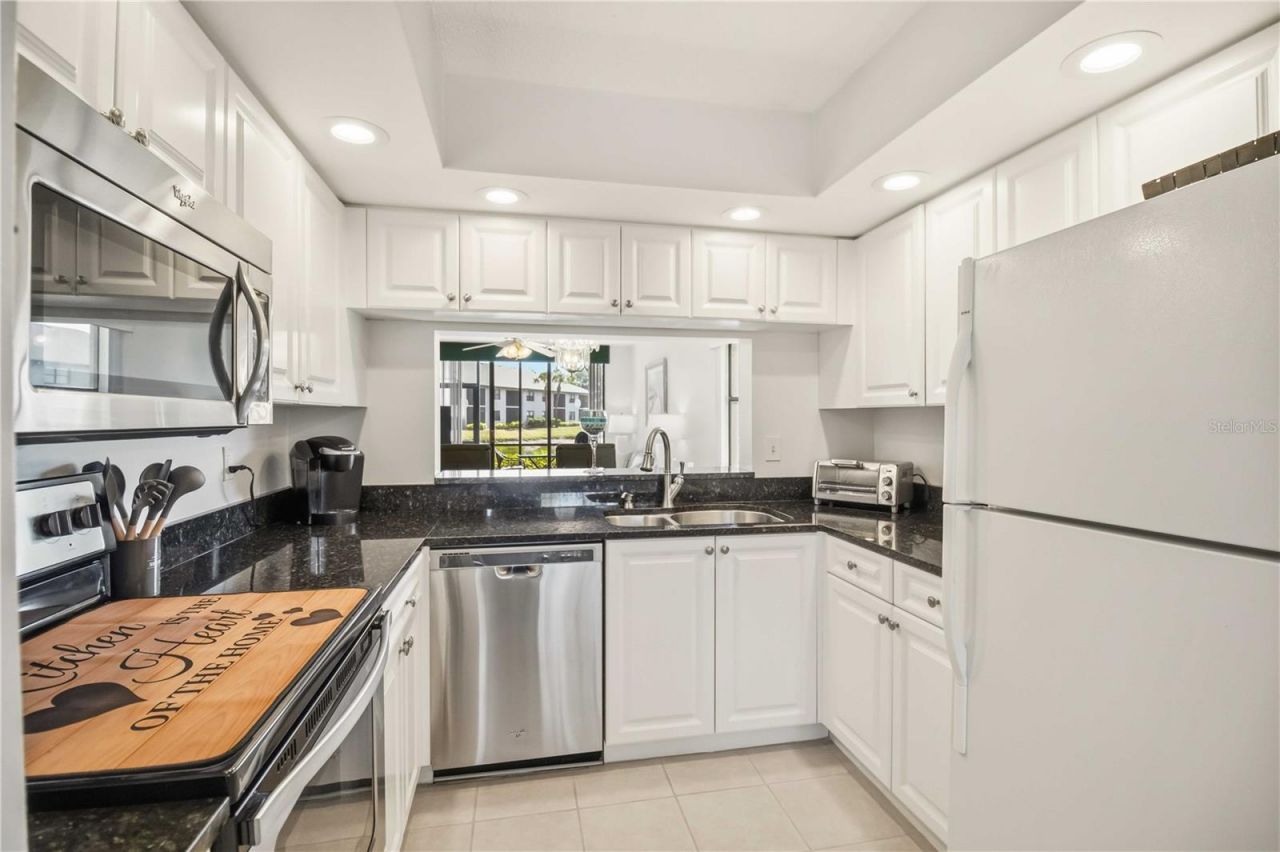 4420 W 46th Avenue W, Unit 104, Bradenton, FL 34210 Photo