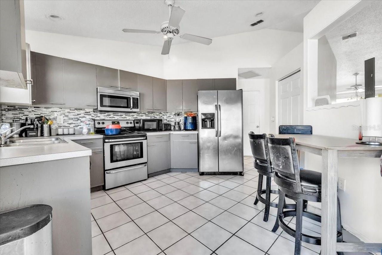 5001 22nd Court E, Bradenton, FL 34203 Photo