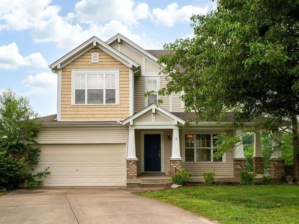 102 Wagon Ct, Hendersonville, TN 37075