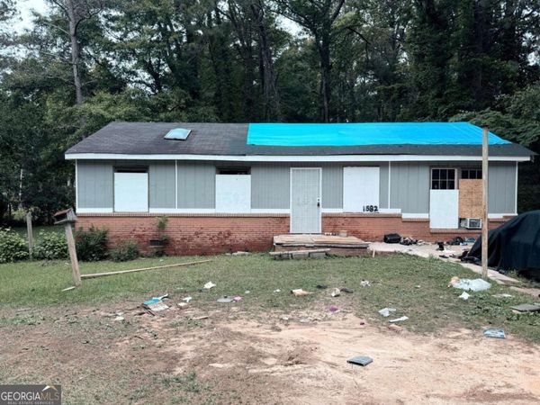 1582 Bridgeport Drive NW, Atlanta, GA 30318