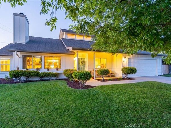 207 Navajo Street, Paso Robles, CA 93446