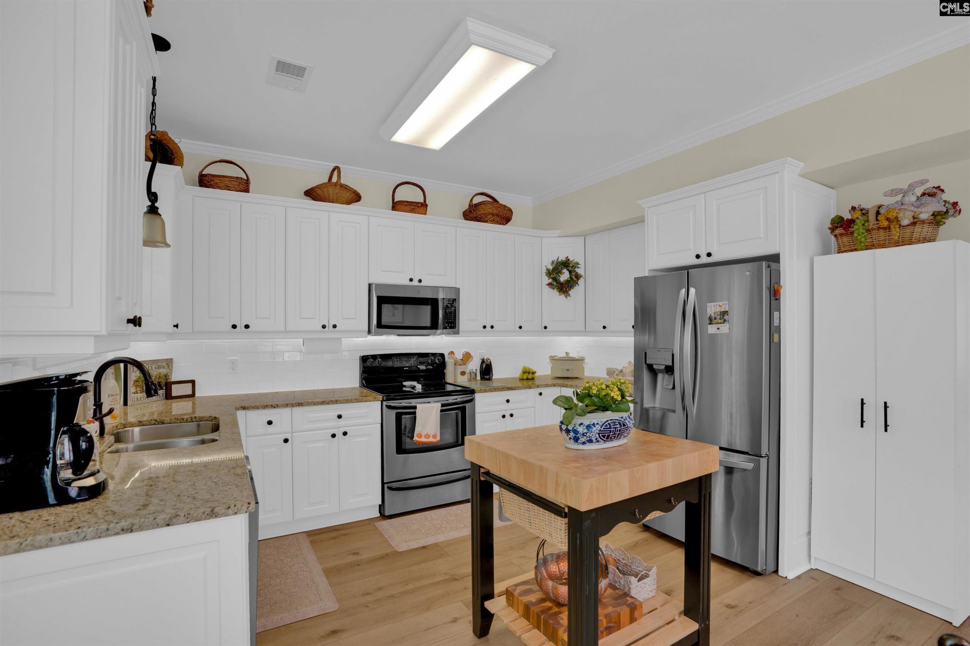219 Alisia Way  Photo 13
