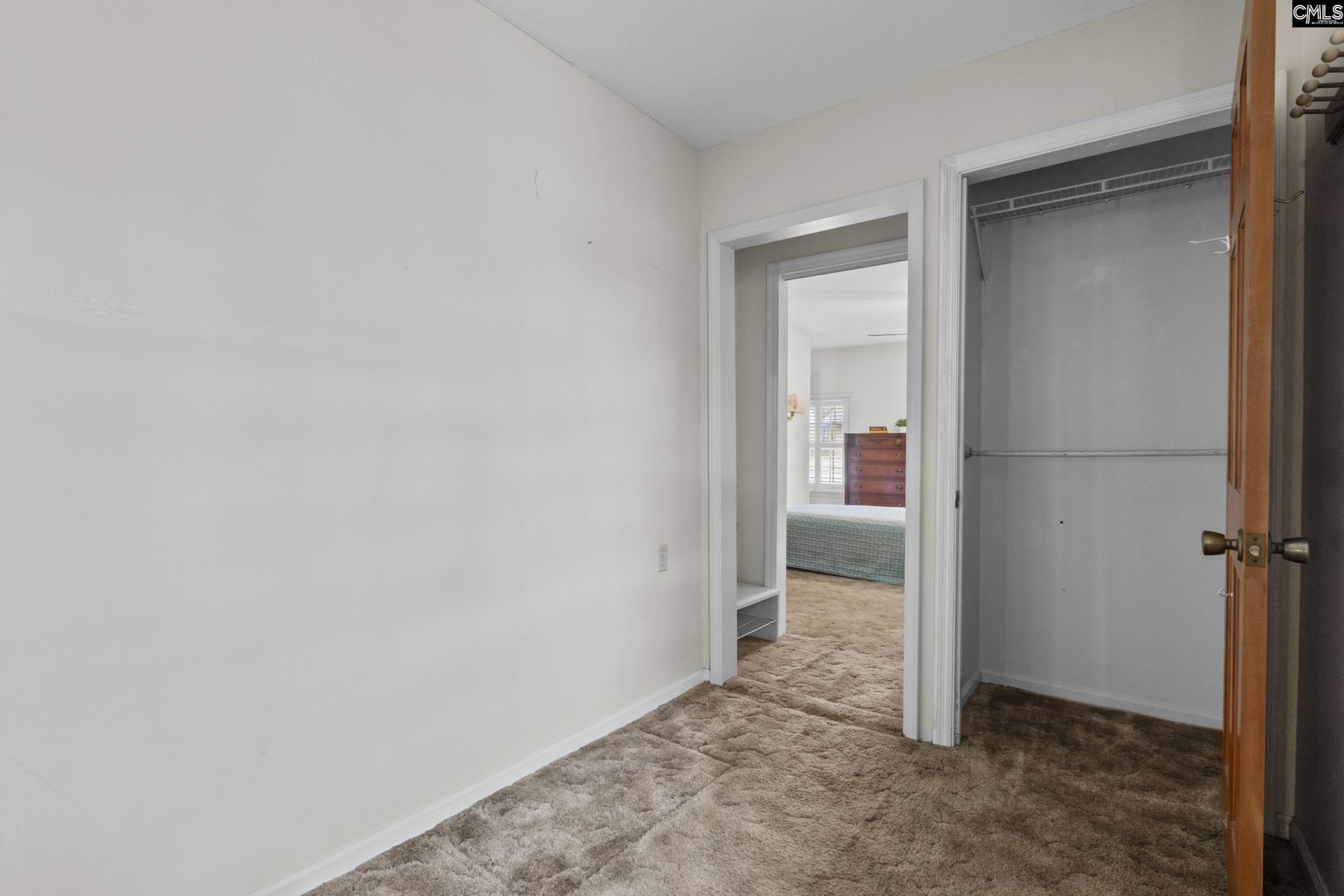 206 Shillingford Road  Photo 17