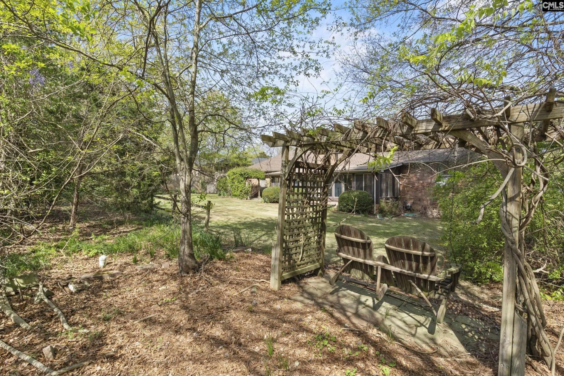 206 Shillingford Road  Photo 35