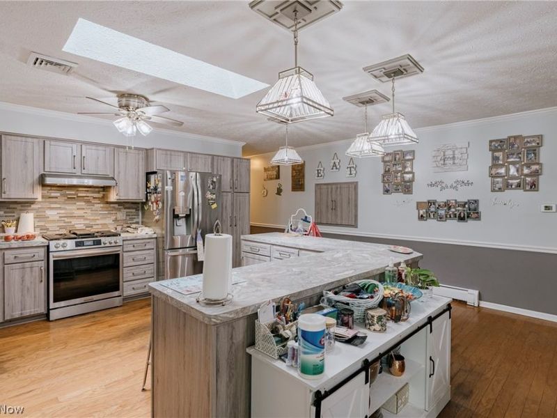 7814 Poorman Road, Vermilion, OH 44089 Photo 11