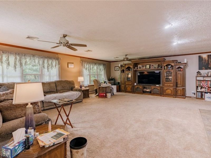 7814 Poorman Road, Vermilion, OH 44089 Photo 6