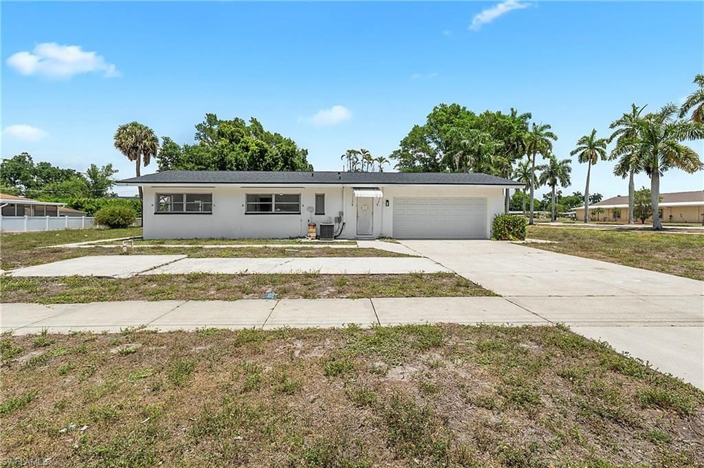 10300 Mcgregor Blvd, Fort Myers, FL 33919 Photo