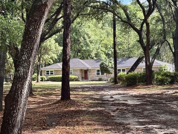 540 ARTHUR MOORE Drive, Green Cove Springs, FL 32043