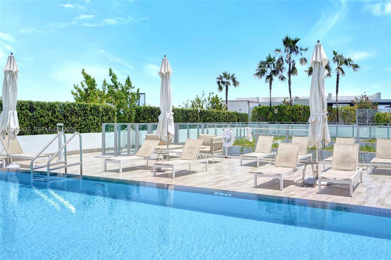 1201 20th St, Unit 204, Miami Beach, FL 33139 Photo