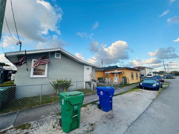 244 SW 36th Ave , Miami, FL 33135