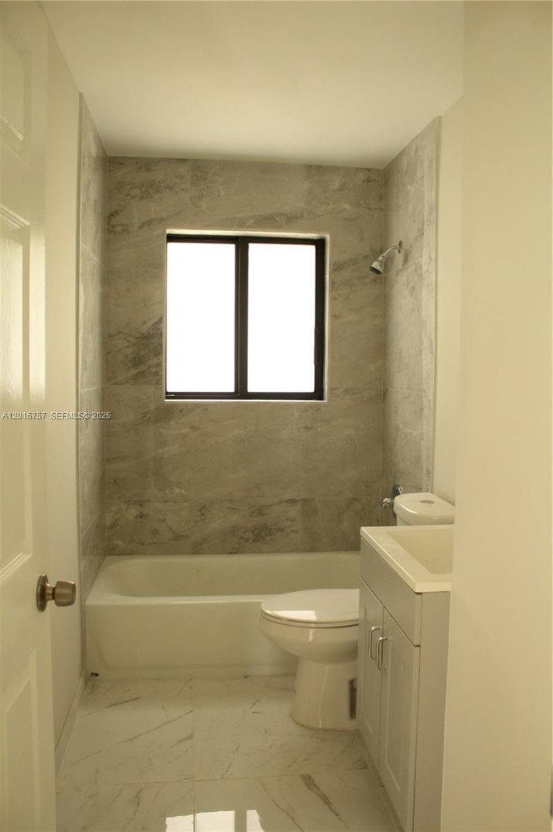 18815 NW 42nd Pl , Miami Gardens, FL 33055 Photo