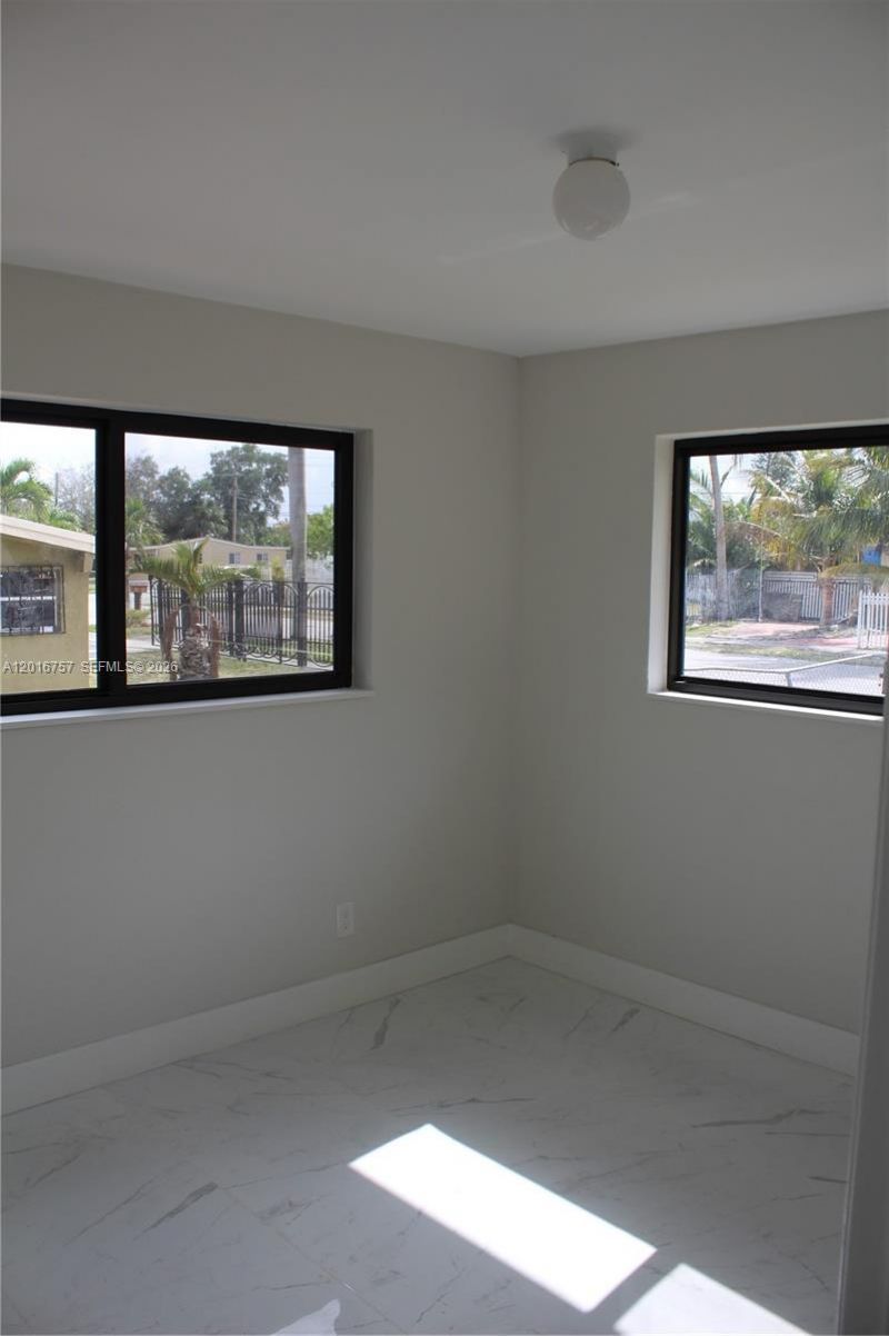 18815 NW 42nd Pl , Miami Gardens, FL 33055 Photo