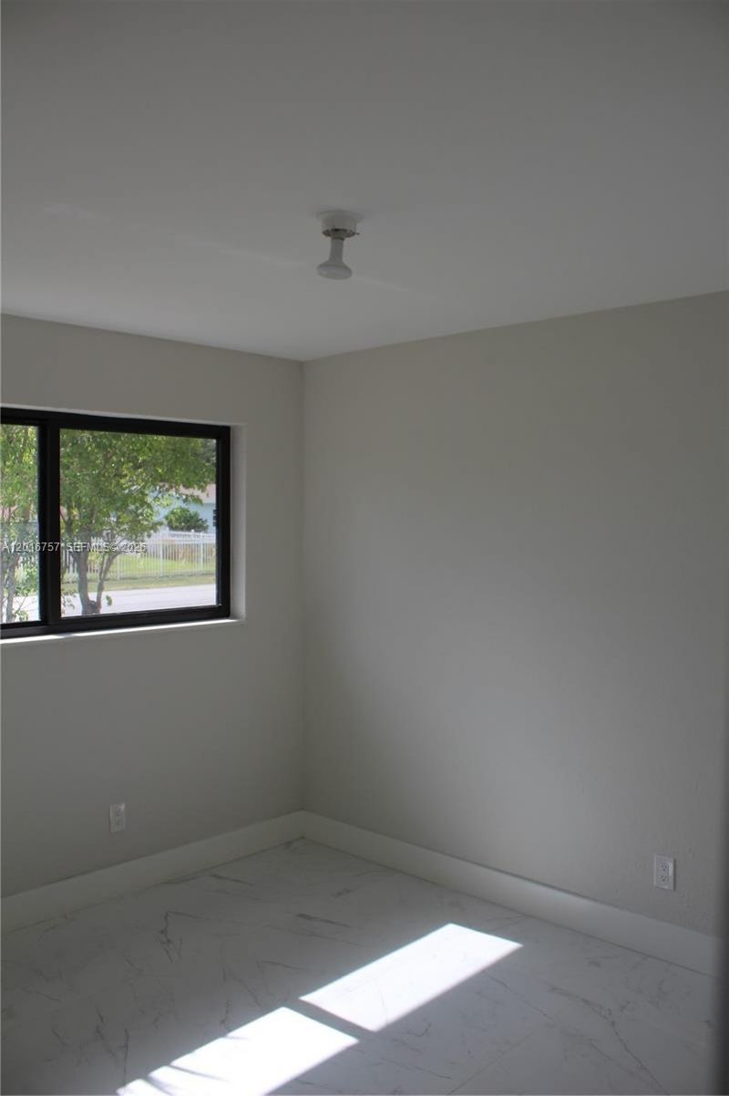 18815 NW 42nd Pl , Miami Gardens, FL 33055 Photo