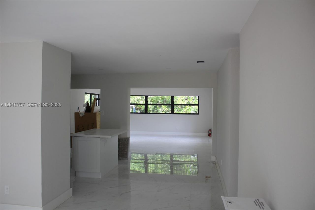 18815 NW 42nd Pl , Miami Gardens, FL 33055 Photo