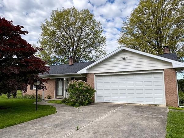 41 Oakwood Drive, Tiffin, OH 44883