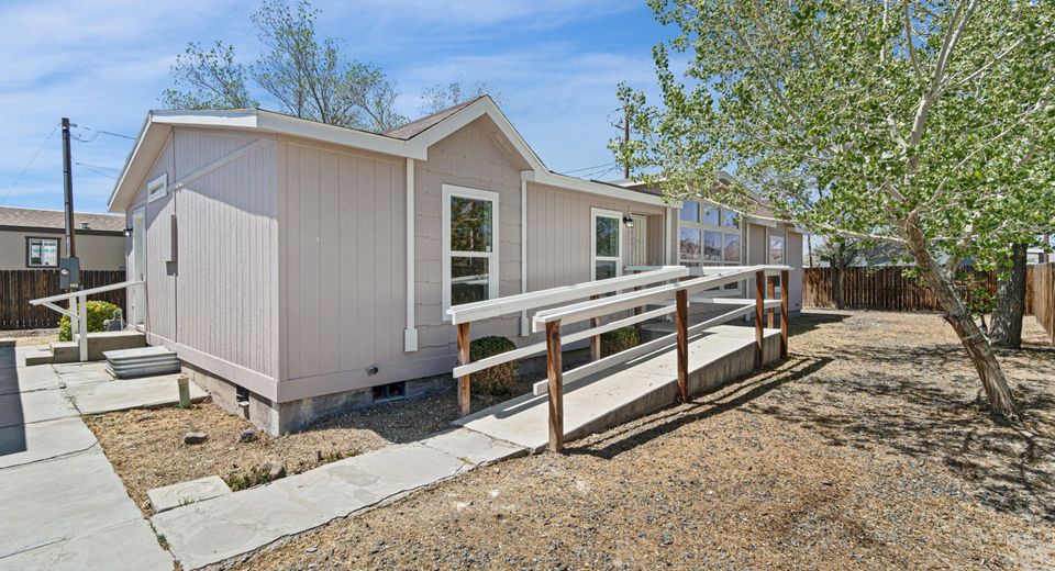2825 Winnemucca Street, Silver Springs, NV 89429 Photo
