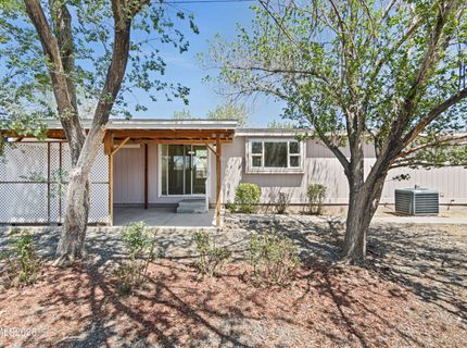 2825 Winnemucca Street, Silver Springs, NV 89429 Photo