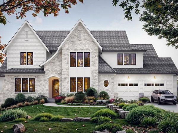 1130 Rookwood Drive, Cincinnati, OH 45208