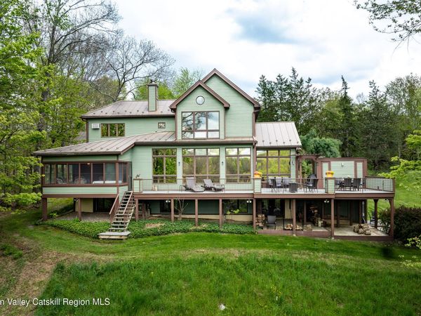 25 River Park Drive, New Paltz, NY 12561