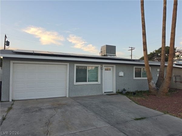 4952 E Harmon Avenue , Las Vegas, NV 89121