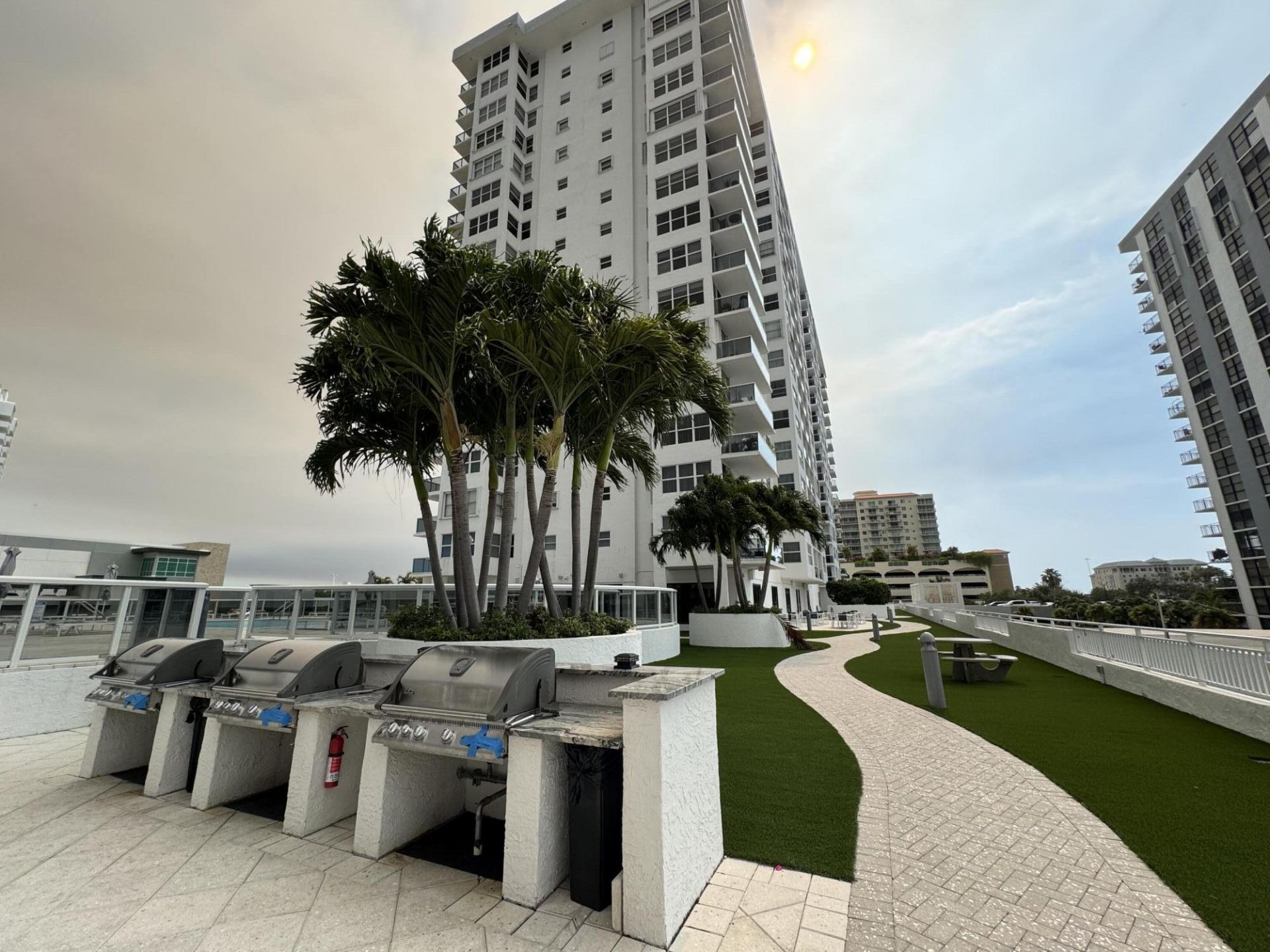 3015 N Ocean Boulevard, Unit 15 A, Fort Lauderdale, FL 33308 Photo