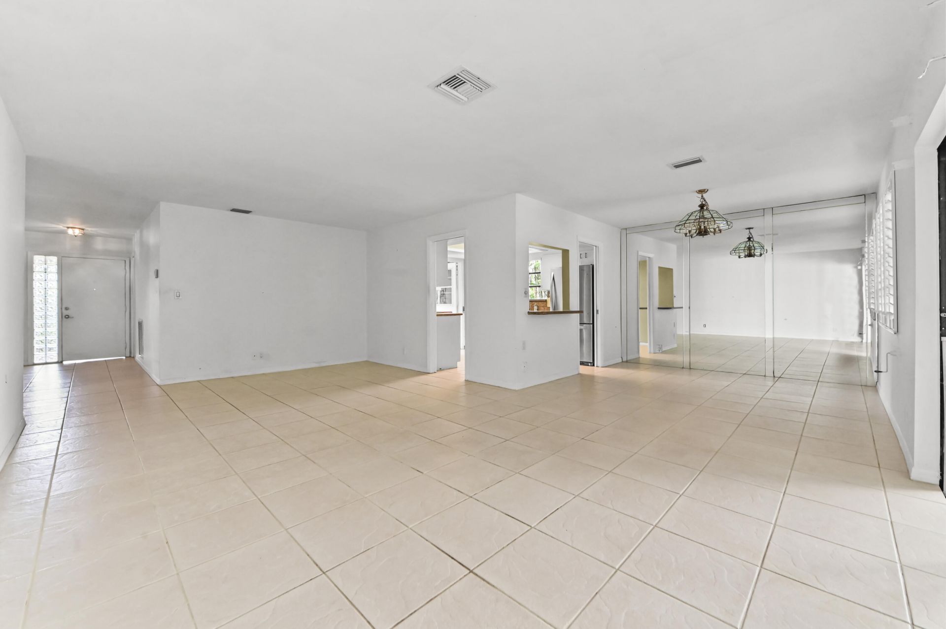 329 Knob Hill Boulevard, Boca Raton, FL 33431 Photo