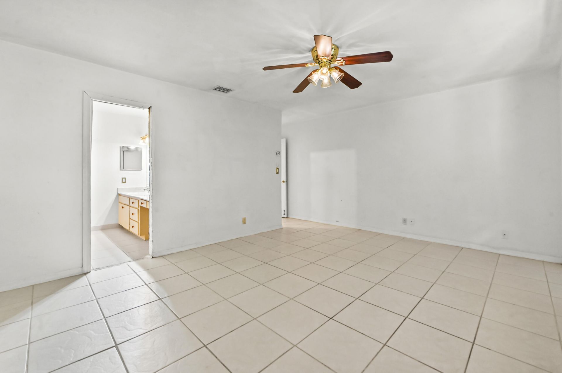 329 Knob Hill Boulevard, Boca Raton, FL 33431 Photo