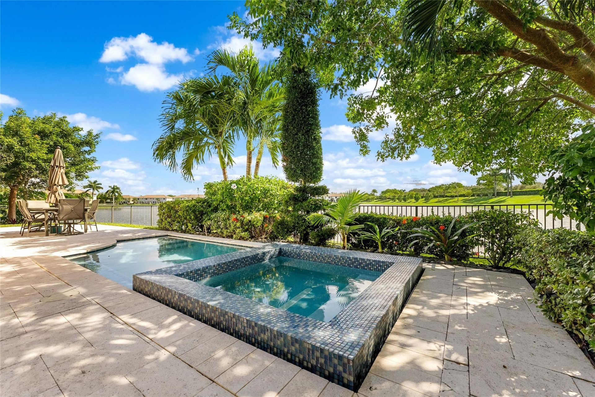 9820 S Miralago Way, Parkland, FL 33076 Photo
