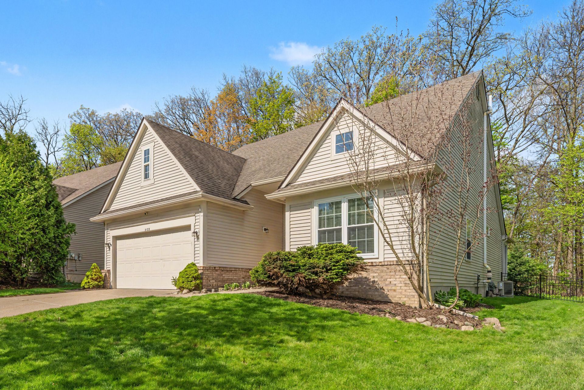 3129 Earlmoore Lane, Ann Arbor, MI 48105 Main Photo