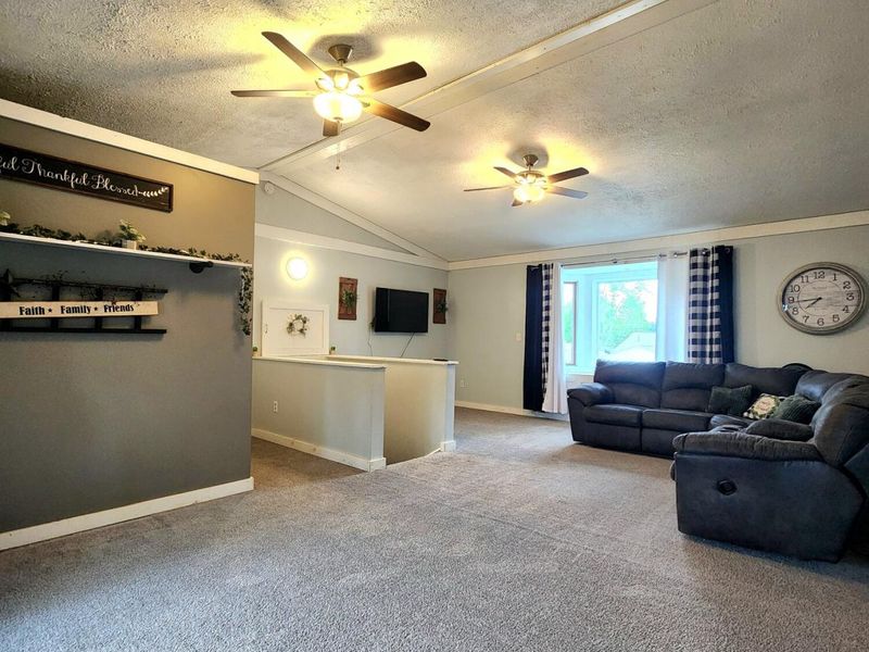 486 Locust Lane, Troy, OH 45373 Photo 8